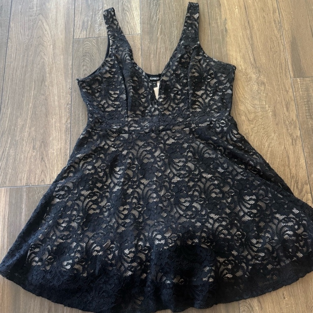 Express Elegant Black Lace V-Neck Blouse